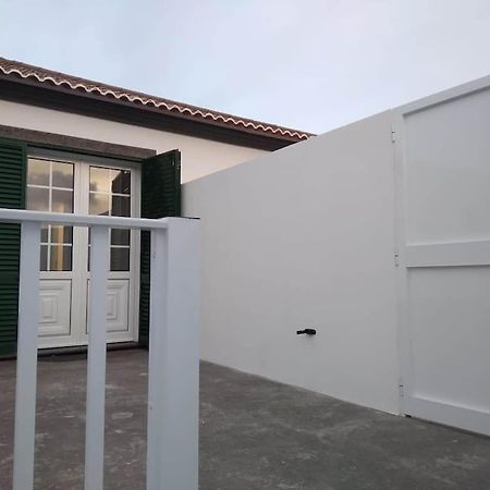Casa Dos Noveloes Villa ปอนตาเดลกาดา ภายนอก รูปภาพ